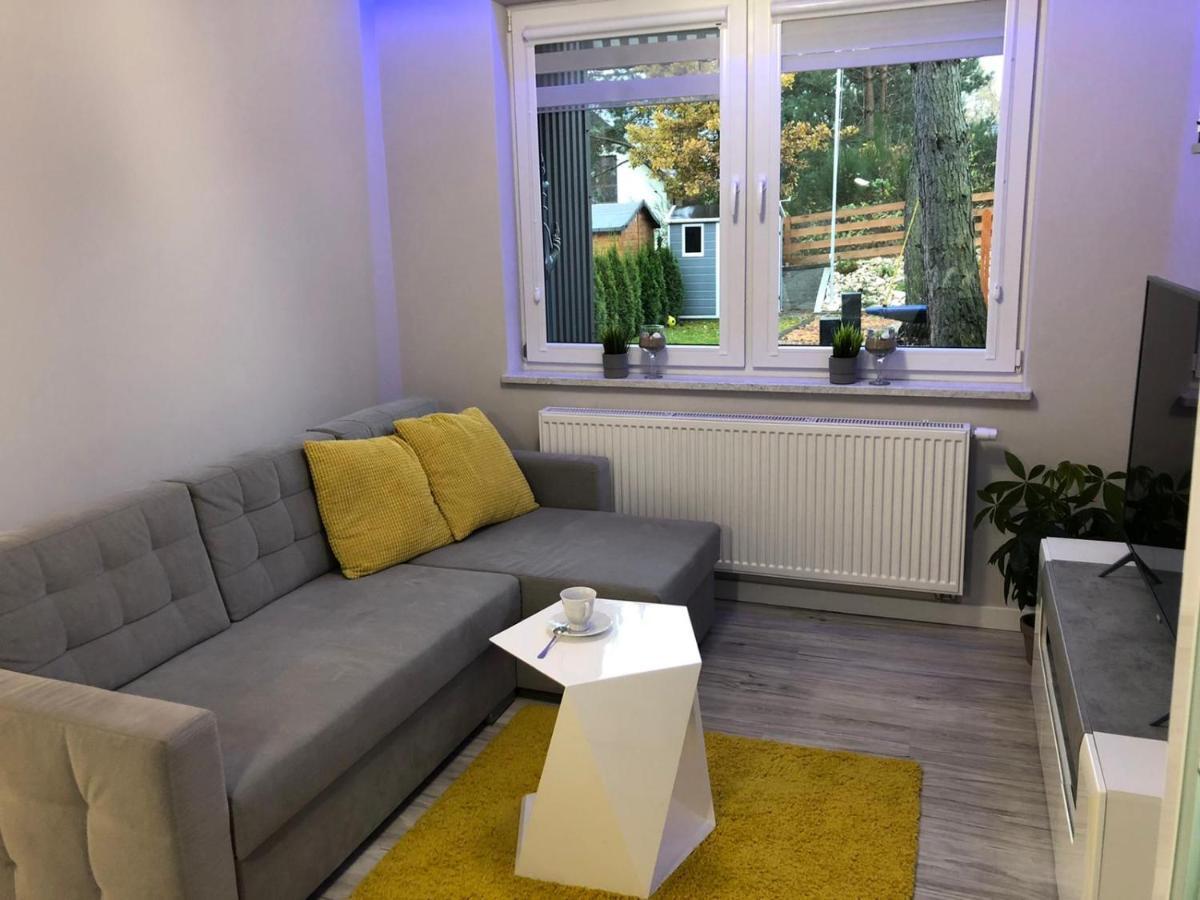 Appartement Apartament Zatoka Deluxe Z Ogrodem à Debogorze Extérieur photo